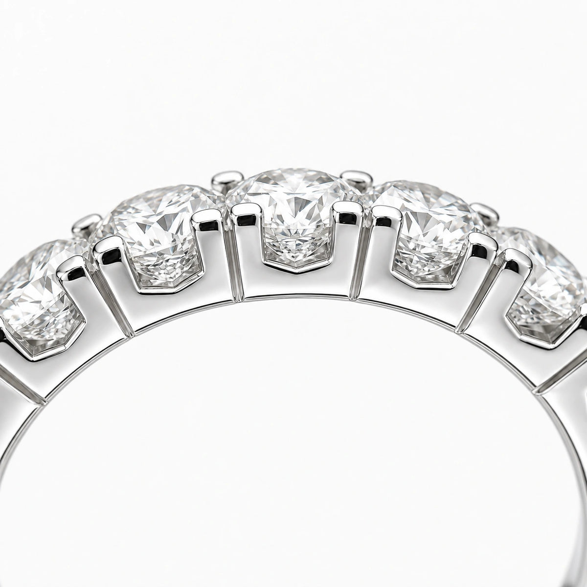 Białe złoto 18k