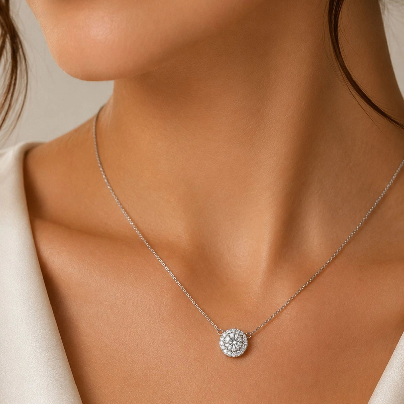 Białe złoto 18k